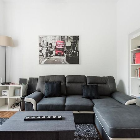M&F Apartaments Chueca Madrid Buitenkant foto