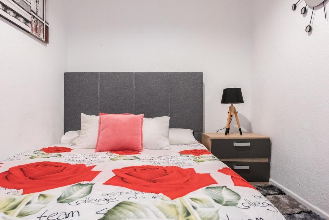 M&F Apartaments Chueca Madrid Buitenkant foto